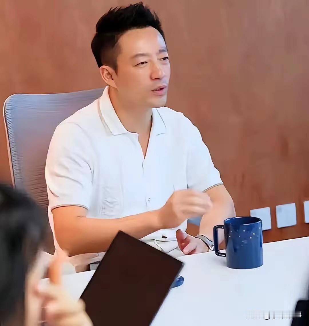 终于知道
为啥麻六记上菜慢会被骂了
要是是我，我也骂，但最该骂的人其实是我自己。