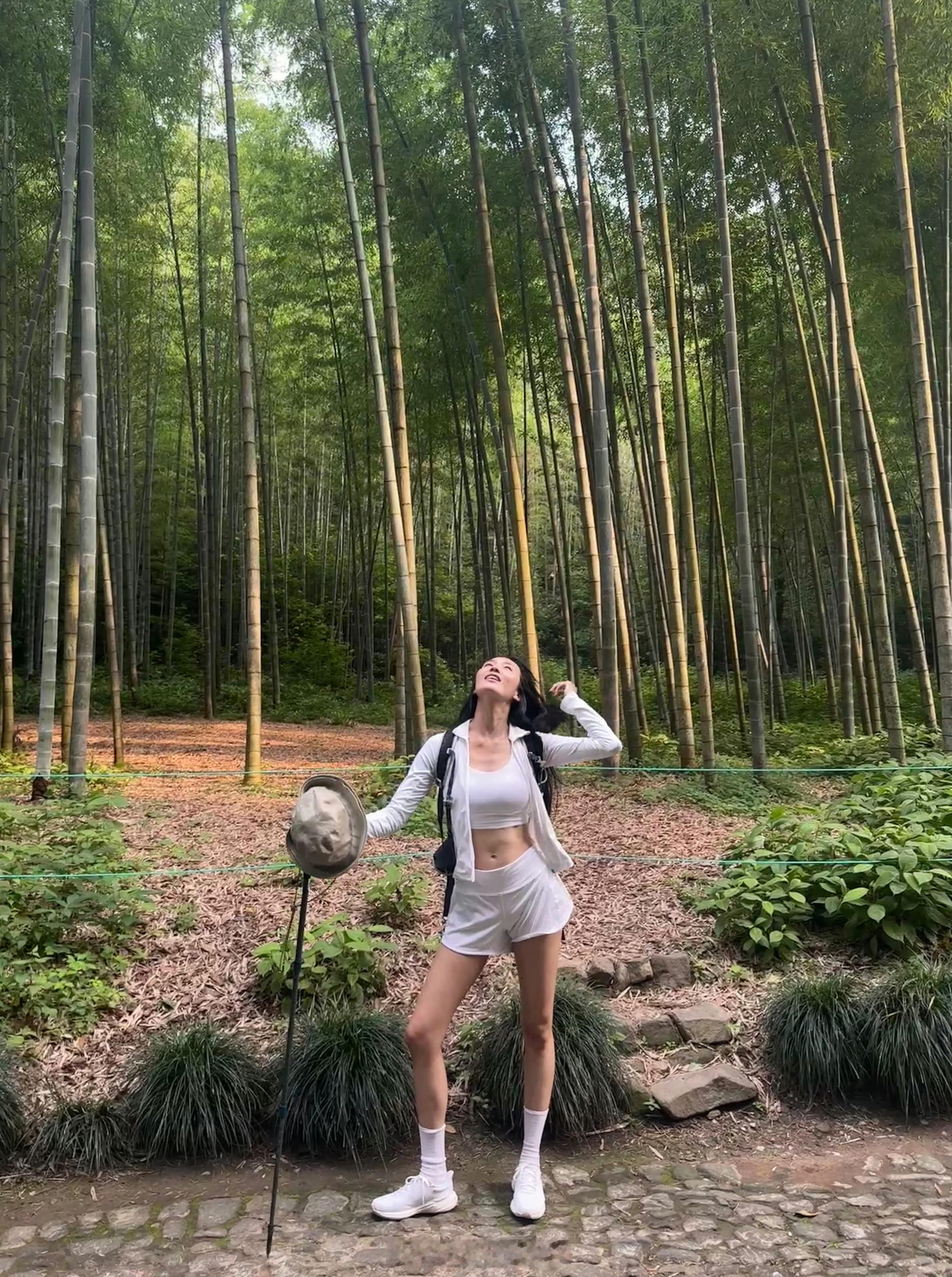 王紫璇徒步登山记⛰️ ​​​