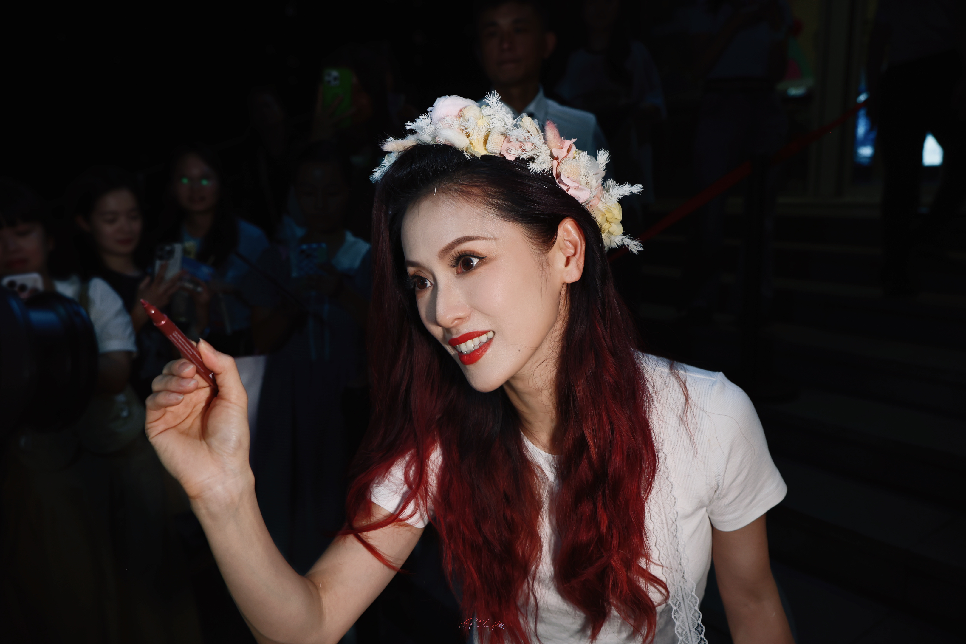 徐丽东  美女眼前过，不夸是罪过