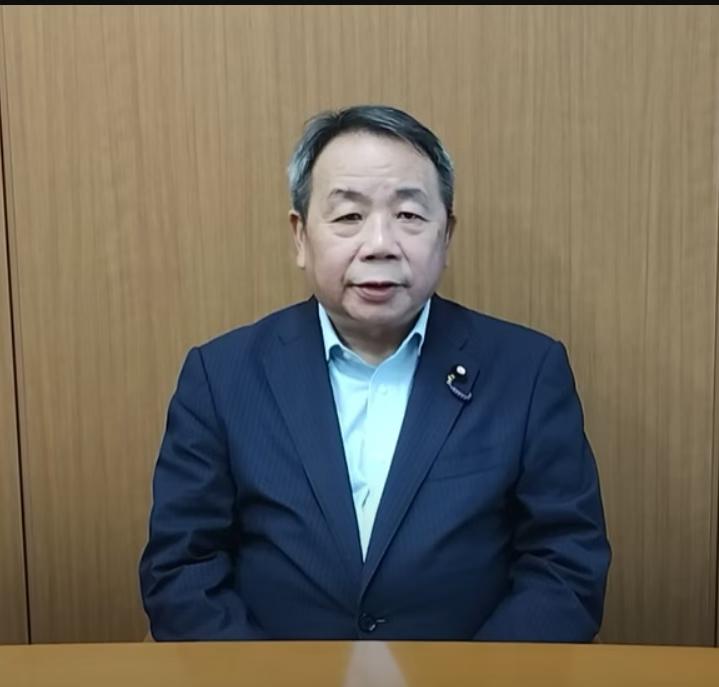 9月16日，日本国会议员石平首次视频回应：
1.永不回中国；
2.否认南京大屠杀