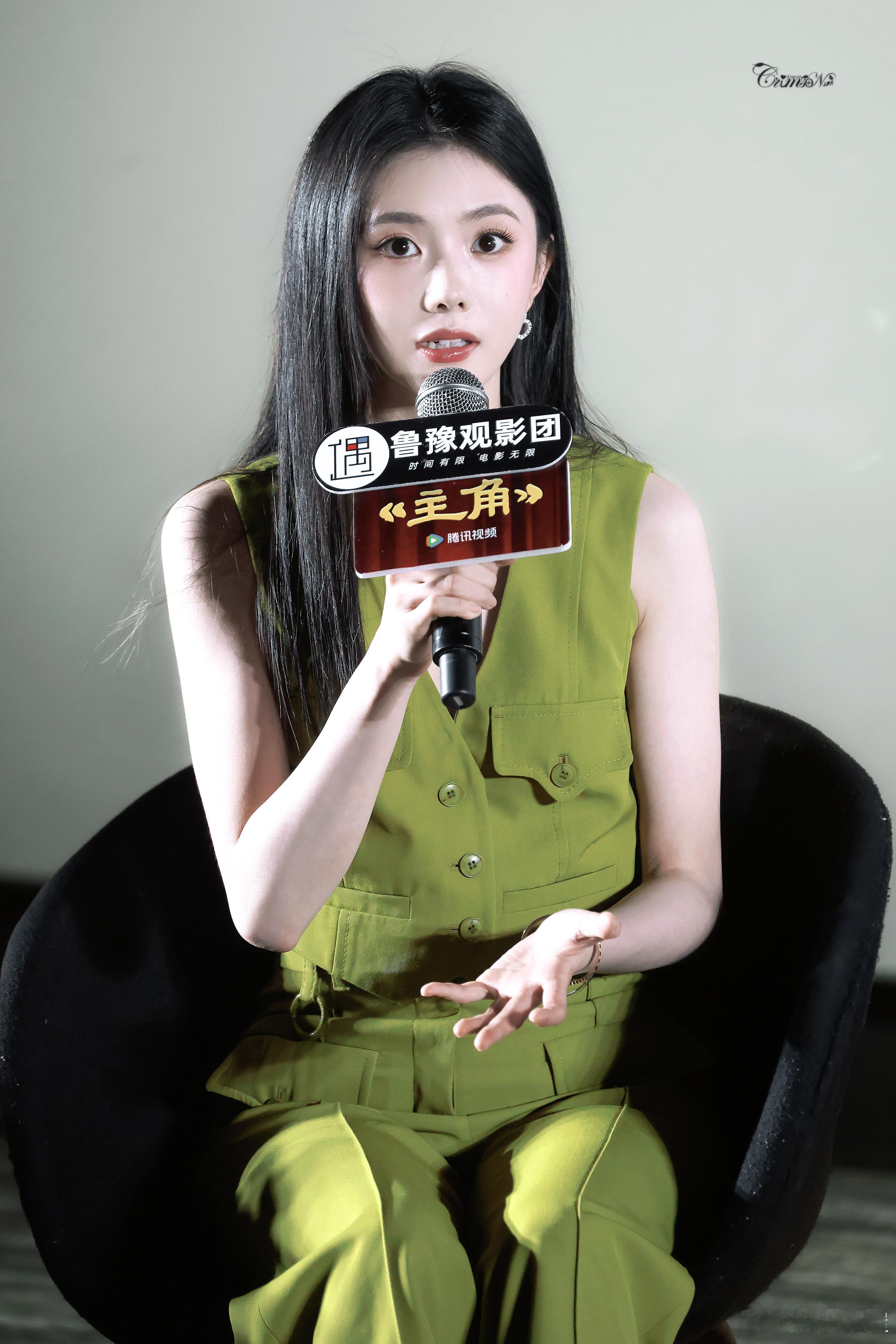 主角看片会后劲儿好大😔看完看片会感慨万千，终于懂得戏曲人台上一分钟台下十年功的