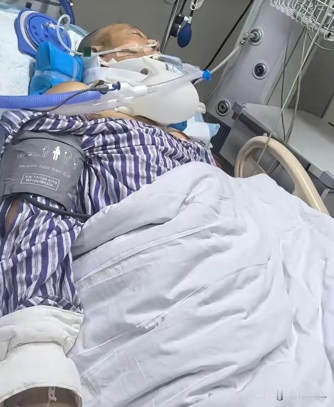 “防不胜防！”湖南怀化曝出健身房安全隐患事件，有男子在运动过程中，身上使用的器械