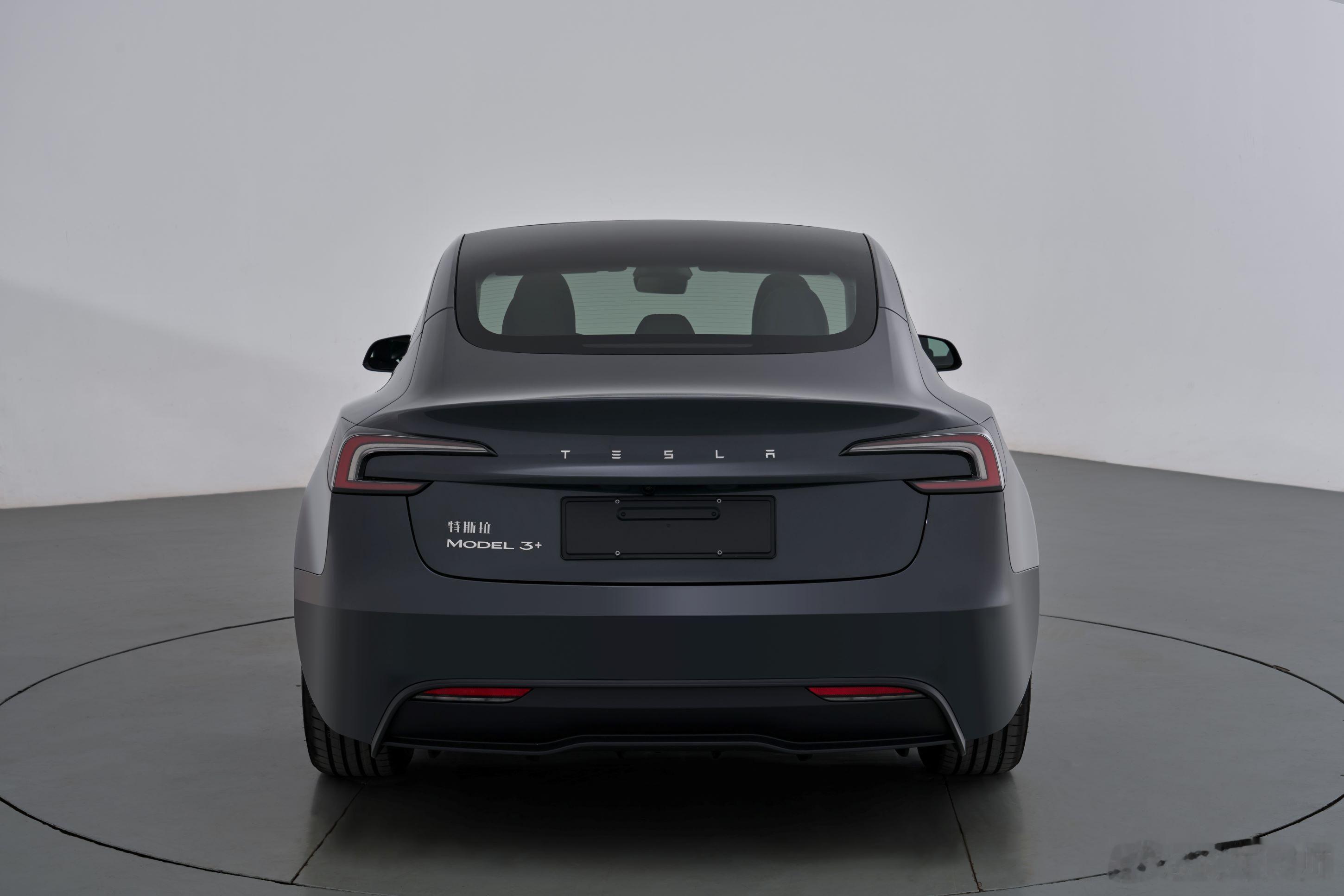 特斯拉Model3+长续航后驱版上工信部了，驱动形式显示为后驱，电机有升级，最大