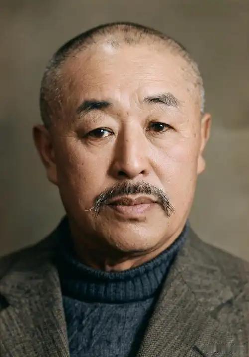 1945年，张作相与一众东北军元老在北平受到蒋介石盛大的招待后，张作相得意洋洋地