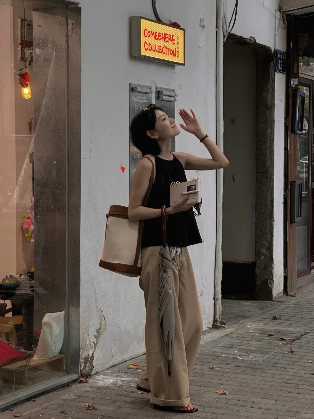 人活在世界上，需要这样的经历：做成了一件事，又做成了一件事，逐渐地对自己要做的事