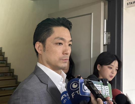 台北市长蒋万安发表声明，
4月22日，针对赖清德窜访斯威士兰，非洲3国疑遭施压临