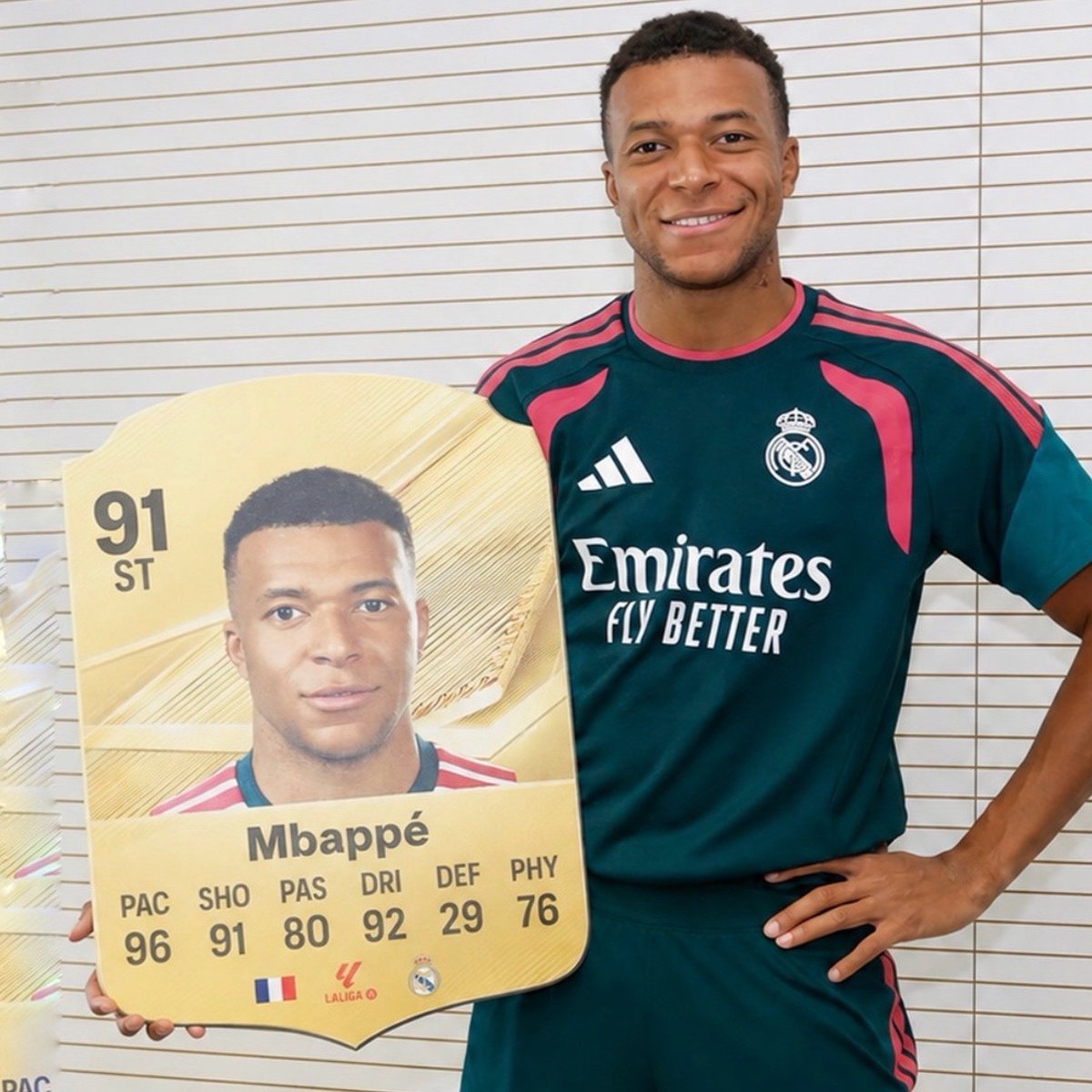 姆巴佩和贝林厄姆EA FC27卡牌。⭐️🎮halamadrid ​​​