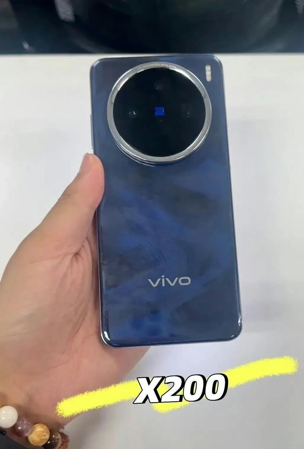 vivo X200这颜色有点意思