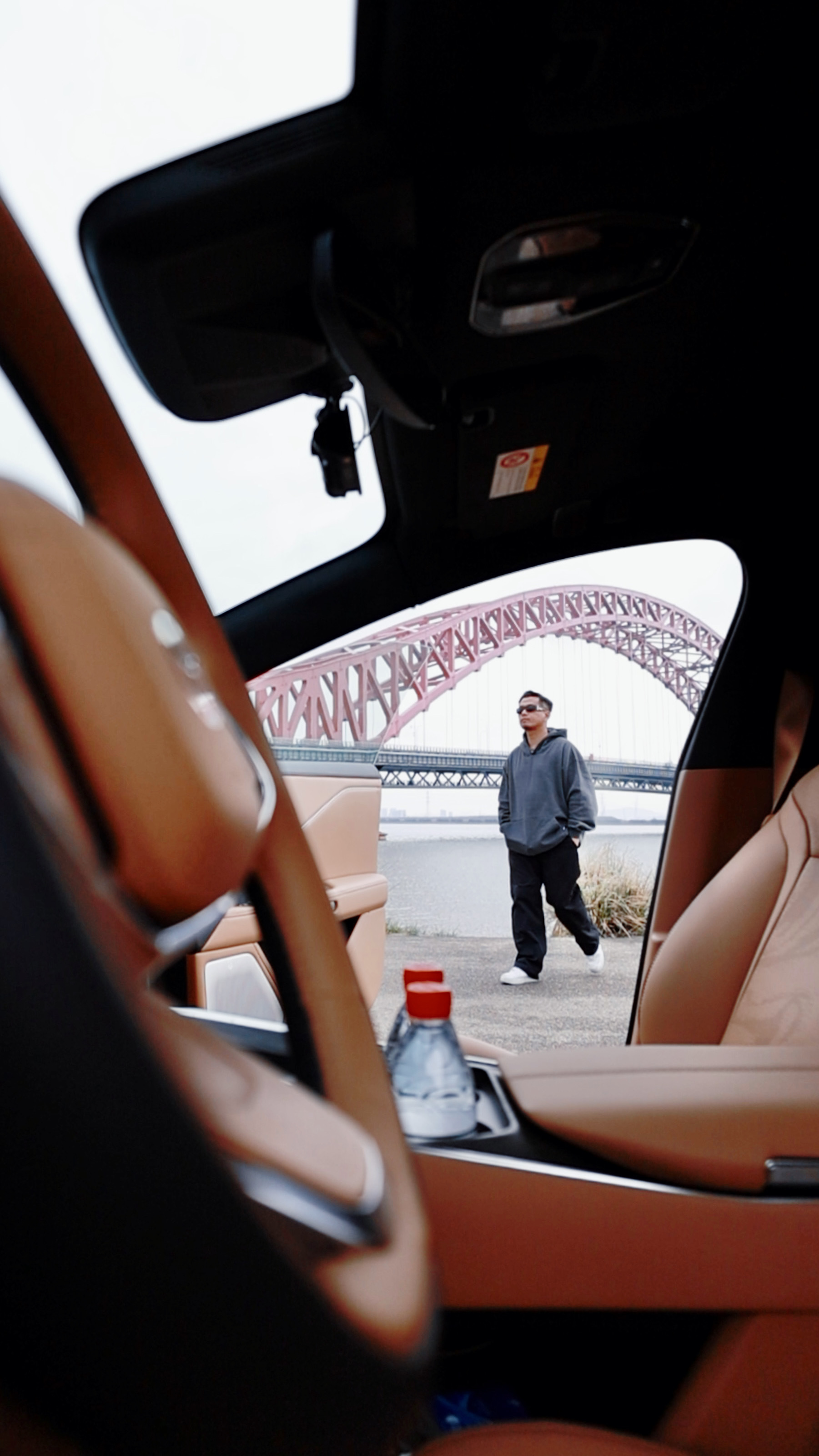 工作完成，回深圳继续各种写稿剪视频大v聊车 宁波·东钱湖