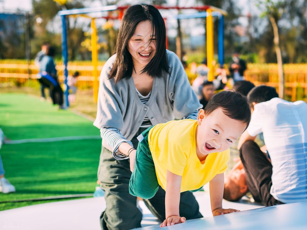 3至6岁儿童避免接触和使用视屏类电子产品

近日，教育部联合国家卫健委、国家疾控