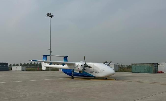 中国又一神器！无人运输机 HH-200 首飞，全球领先
HH-200是航空工业西