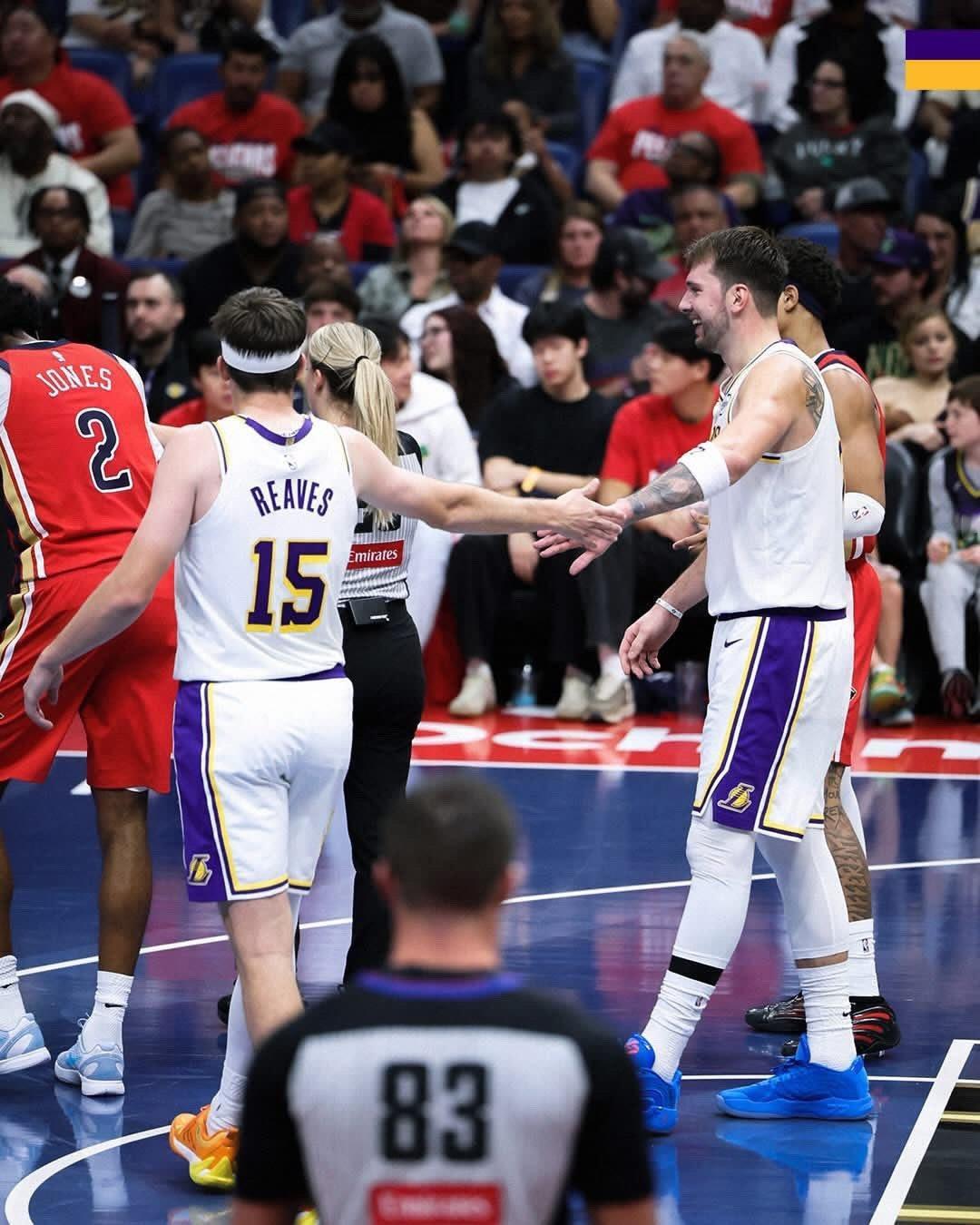 请问有人跟我一样这季狂嗑LA（LUKA AR)这对CP吗！每次看他们互黑都很逗！