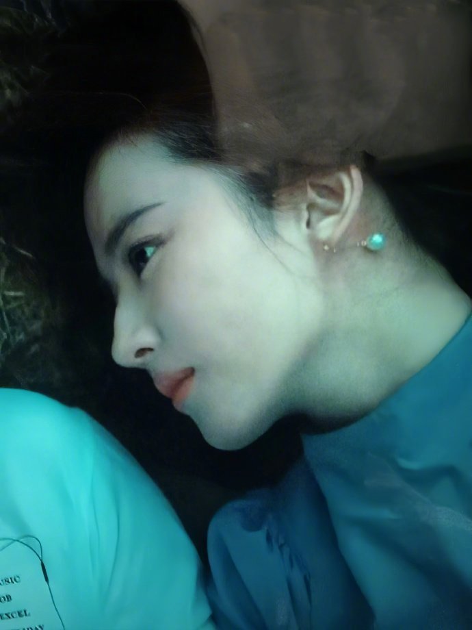 刘亦菲 | 捕捉一些不经意的美 ​​​