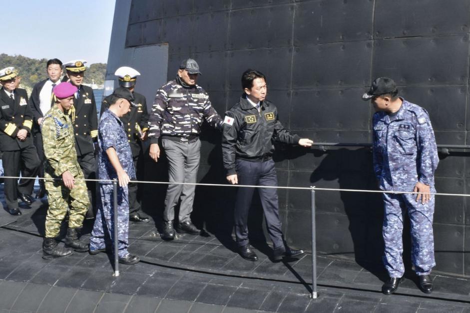 背弃和平承诺？高市政府竟要向东南亚出口二手护卫舰
 
日本《东京新闻》12月21