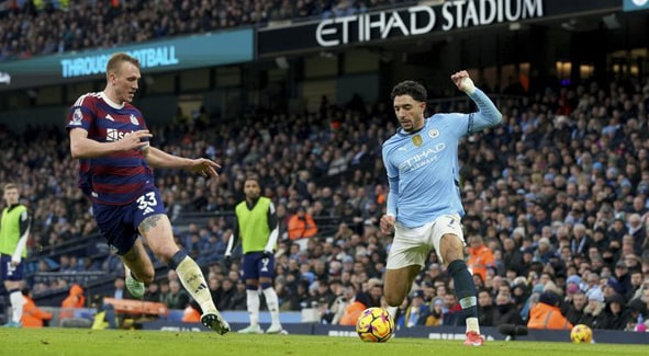 [ 一组图片 ]英超前瞻:纽卡斯尔依靠主场抢分，曼城尖刀冲刺百球里程碑11月22