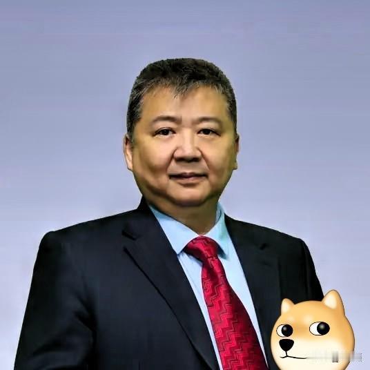 张捷现在会不会正躲在角落里后悔谈蒙主呢？据网友爆料，他最近掉粉严重，最高一天能掉