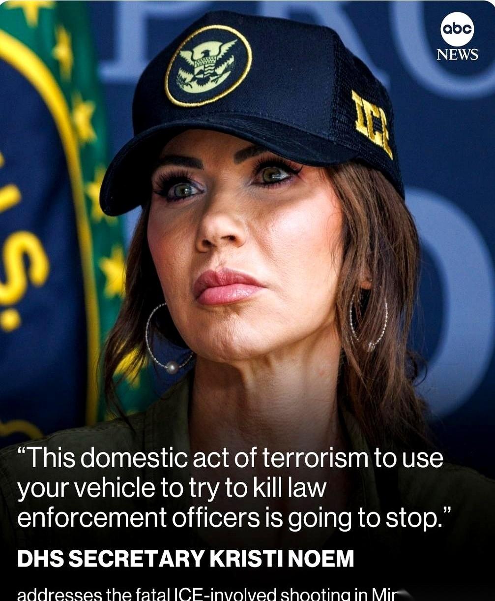 明尼阿波利斯，一个37岁的女人，没了。
人是被移民与海关执法局的特工开枪打死的。