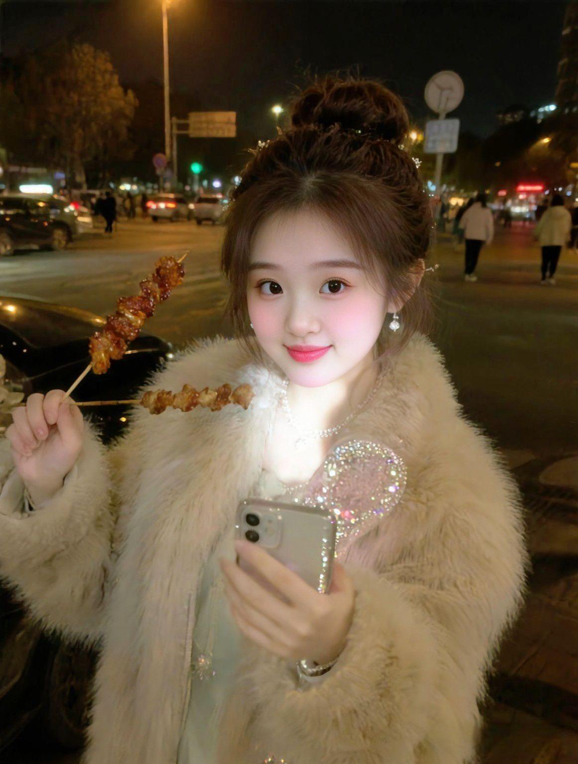 小姐姐吃烧烤 小松鼠 抖音玩法合伙人计划