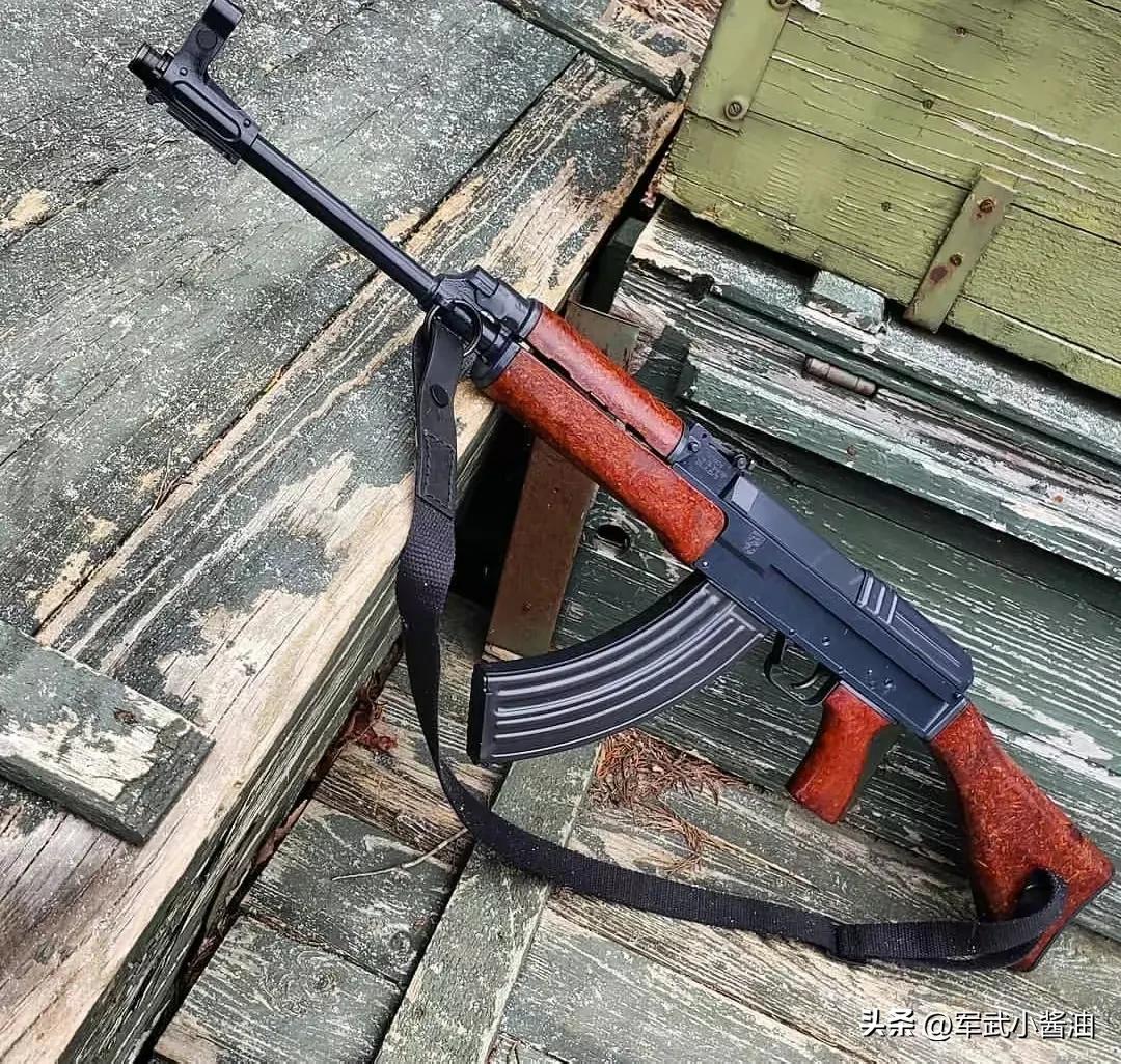  Vz58突击步枪是前捷克斯洛伐克自行研制的步枪，简称为SA Vz58，使用7.