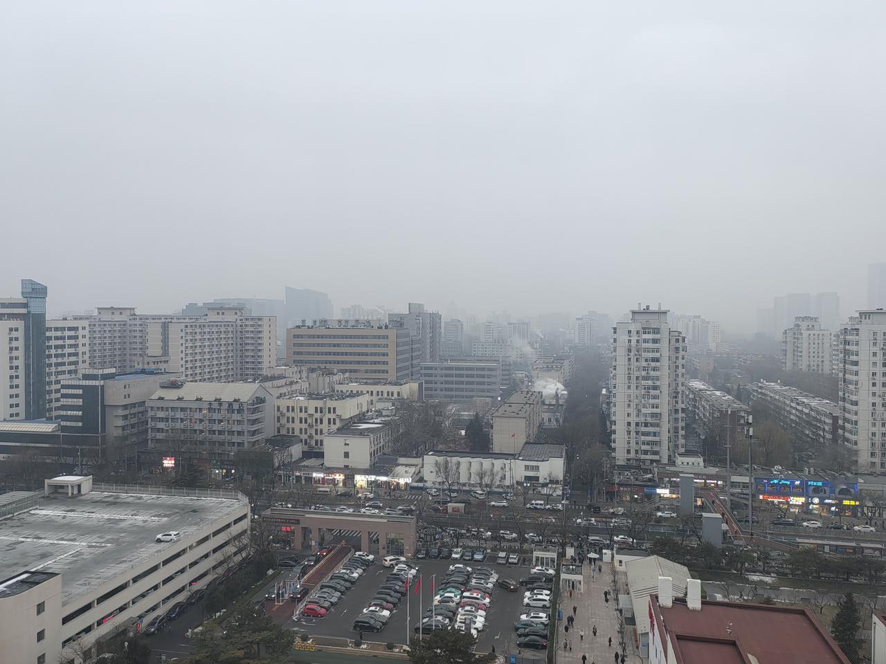 攒了10万元，在北京如何娶妻生子有啥好的，八点了，天还没亮呢，太阳在哪里，未来在