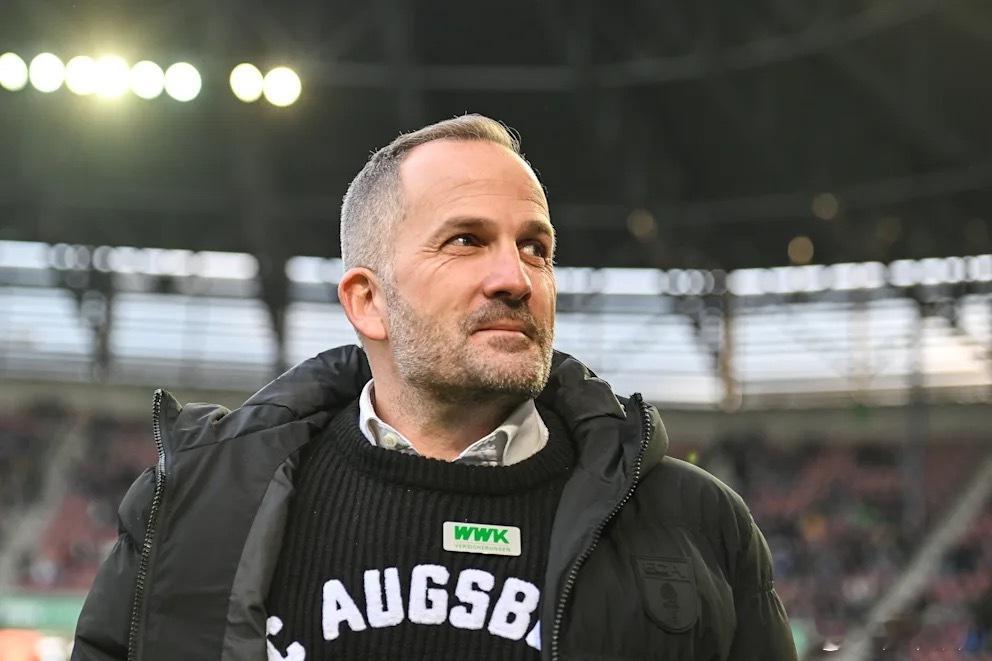 尽管鲍姆接手球队的时候，明确表示只会干到冬歇期，就回归管理工作。但最终奥格斯堡还