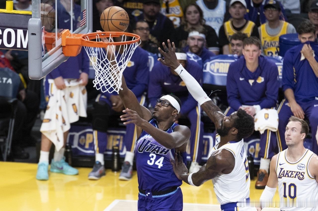 希布韦火箭NBA自由市场内线补强捡漏🚀火箭捡漏？希布韦上赛季3场25+分钟场均