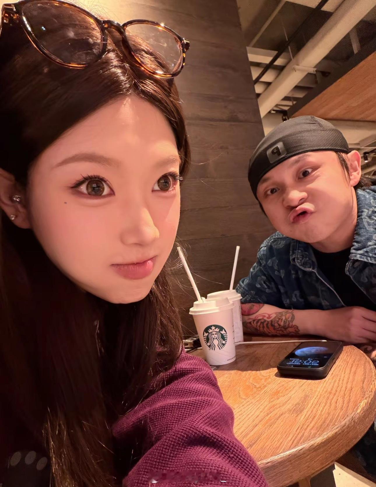 小李和老婆潼潼又来秀恩爱啦