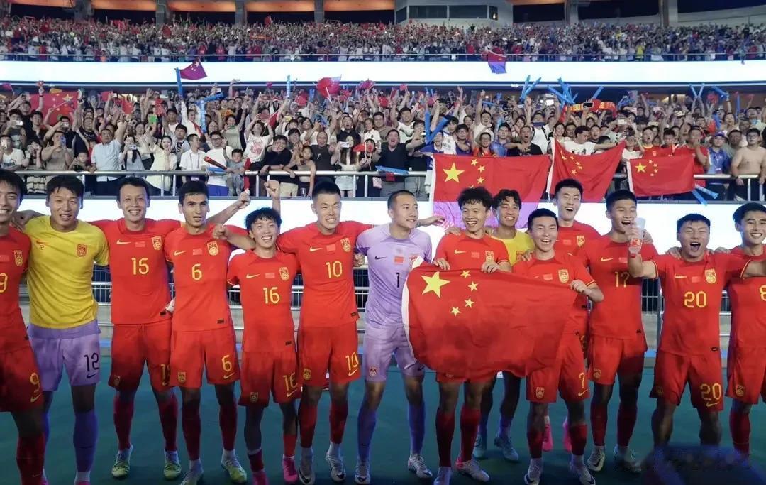 从中国亚运男足1:0战胜卡塔尔看存在的陋习！
昨晚，中国亚运男足在1/8决赛中，