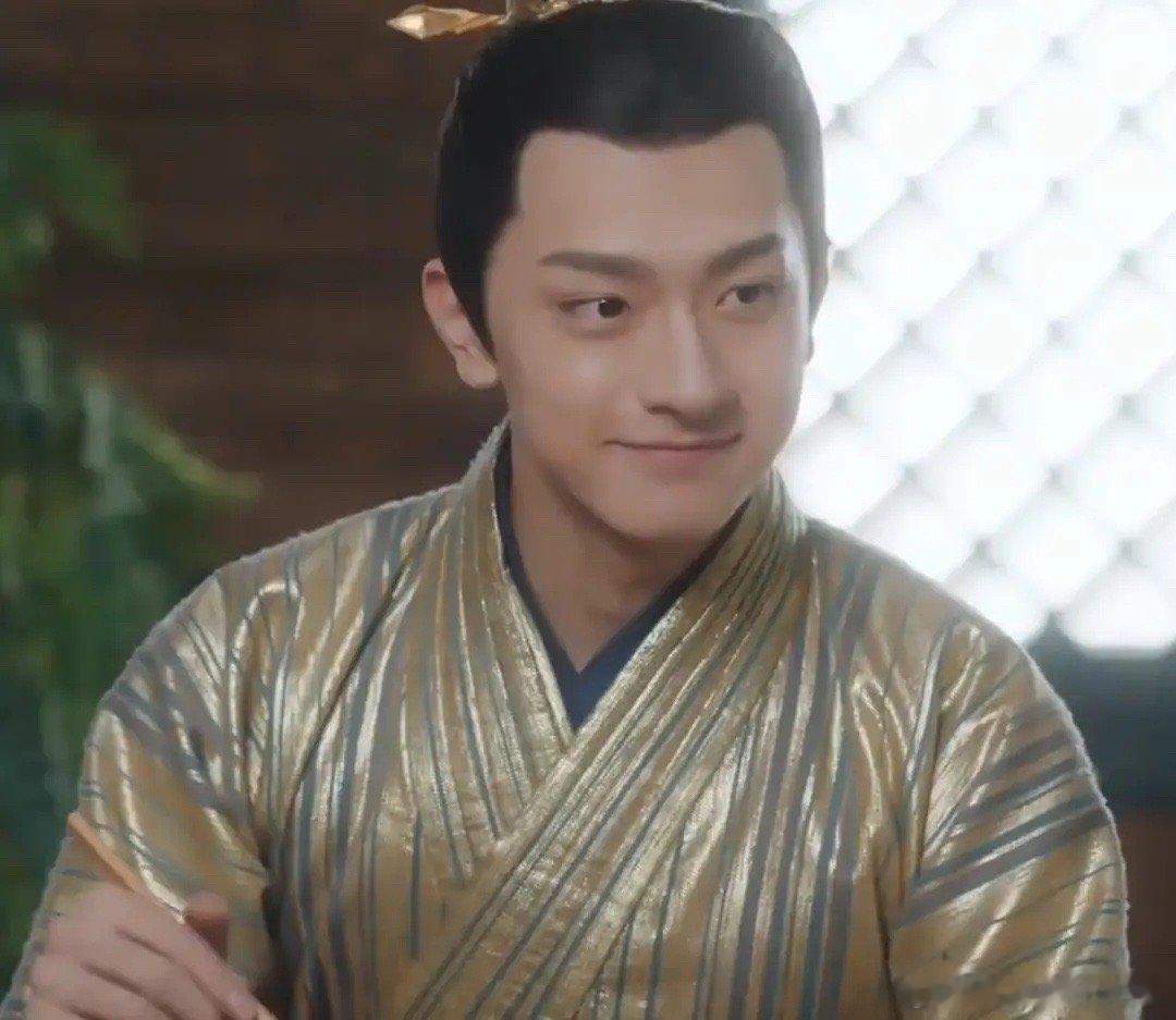 别问林一为什么不吸粉了，就这古偶的样子吸粉才怪 ​​​