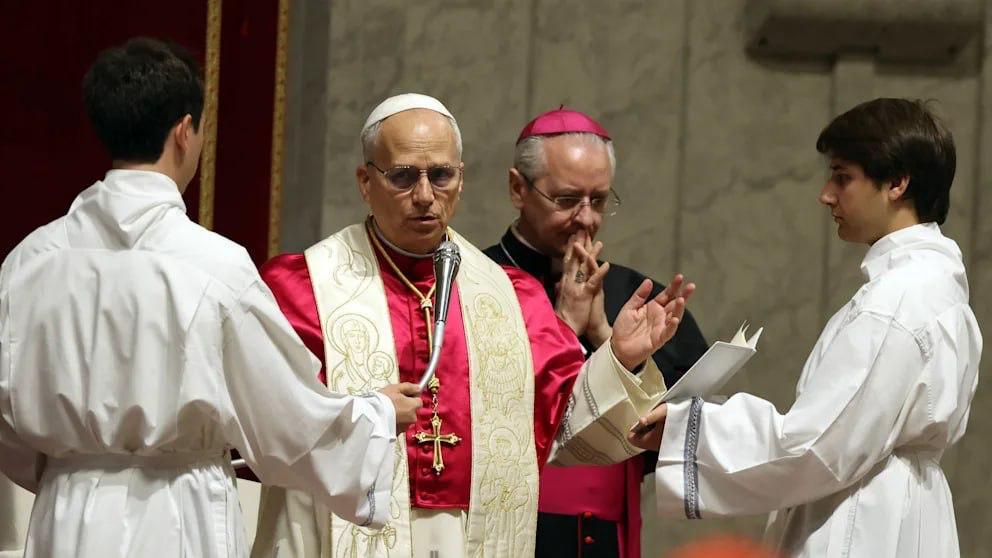 新任教宗利奥十四世公开表态，明确表示自己并不畏惧特朗普政府，会坚定传递福音信息，