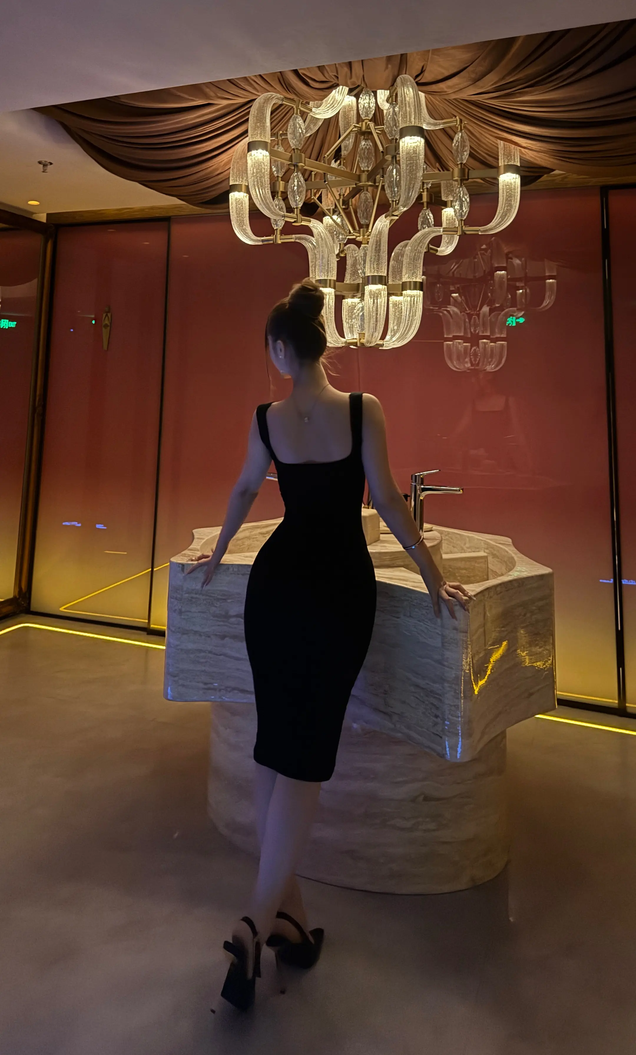 不是漂亮女人会骗人 是丑的骗你你不信