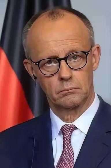 干得漂亮！

德国这次一点没含糊

1月21日，德国外长瓦德富尔在肯尼亚直接挑明