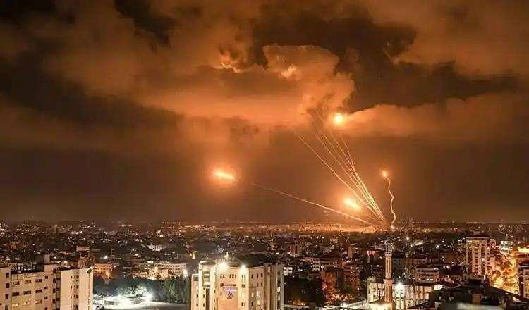 伊朗杀红了眼，犯下致命大错！以色列深夜致电北京。

3月4号，美以针对伊朗的军事