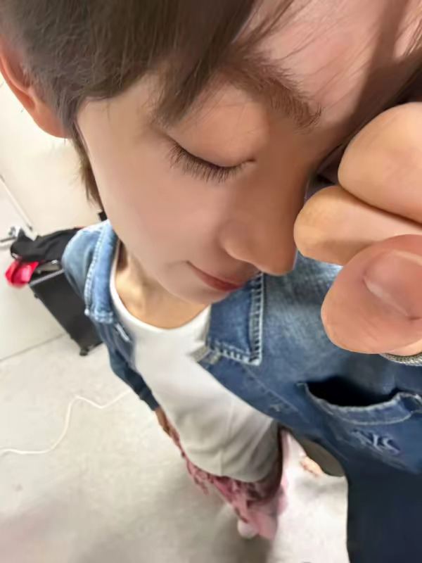 【必】感觉自己好呆萌呀 ​​​