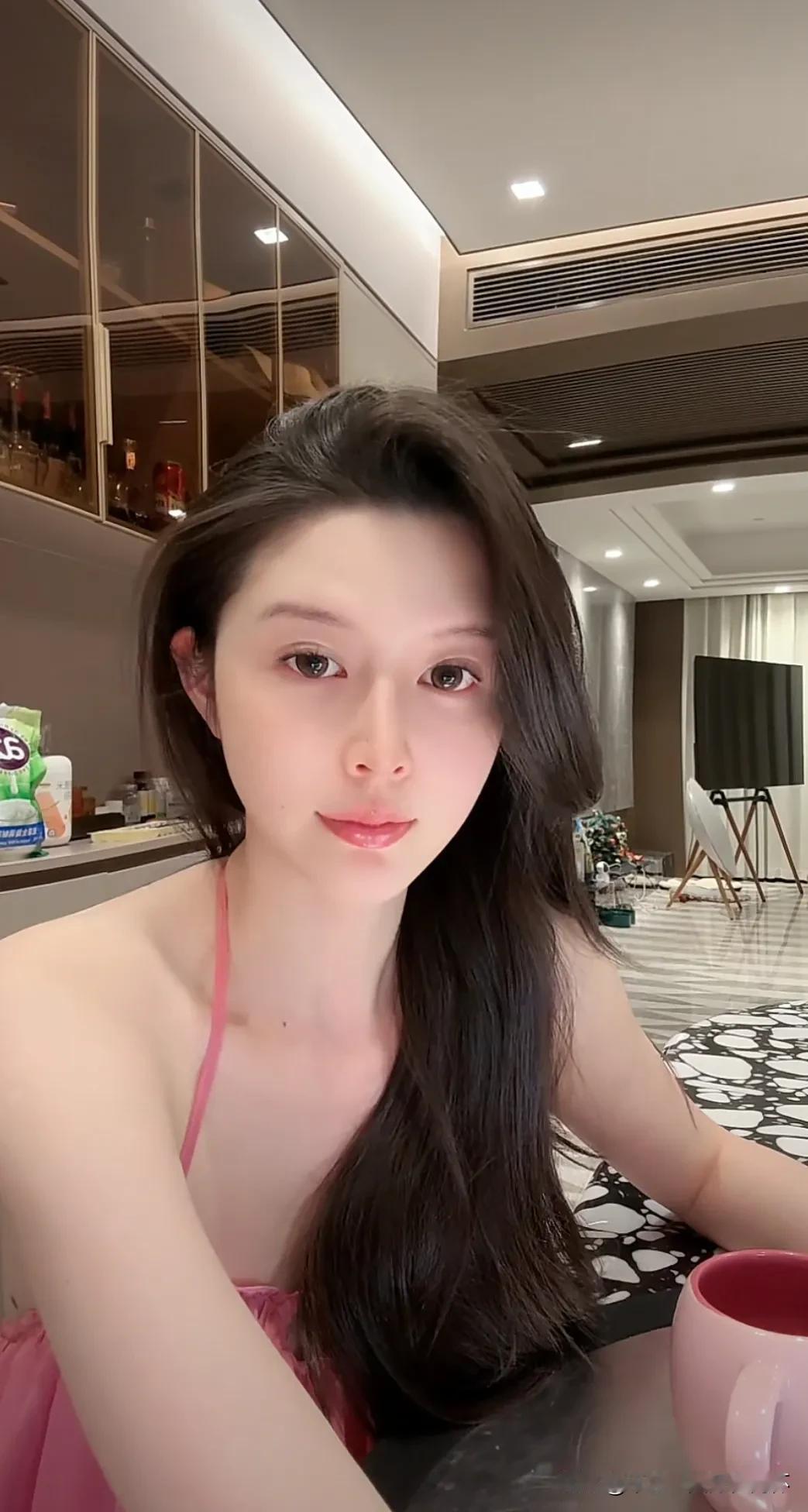 举头望明明
