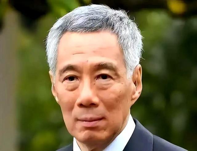 最近有个事儿，不知道你们注意到没。新加坡，好像突然就“失宠”了。以前去东南亚做生