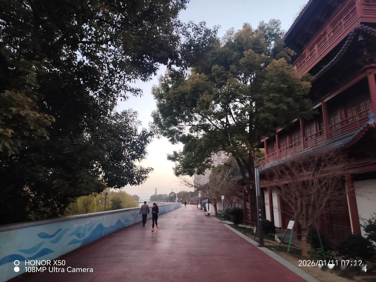 你认为年味越来越淡的原因是什么感觉应该是人们生活水平明显提高了