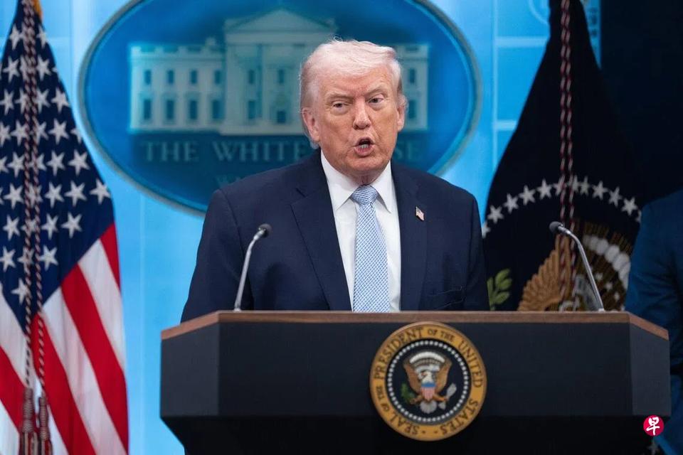 快讯！ 特朗普 重大宣布  北约和欧盟直接傻眼了
 
特朗普再次火力全开，把矛盾