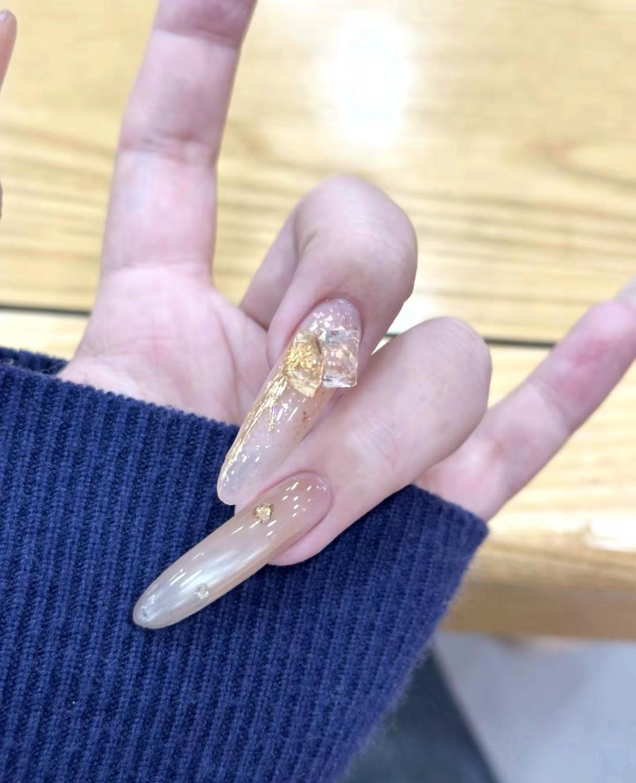 显白美甲 夏日美甲 春夏美甲 新指甲盖子 晒出你的简约款美甲