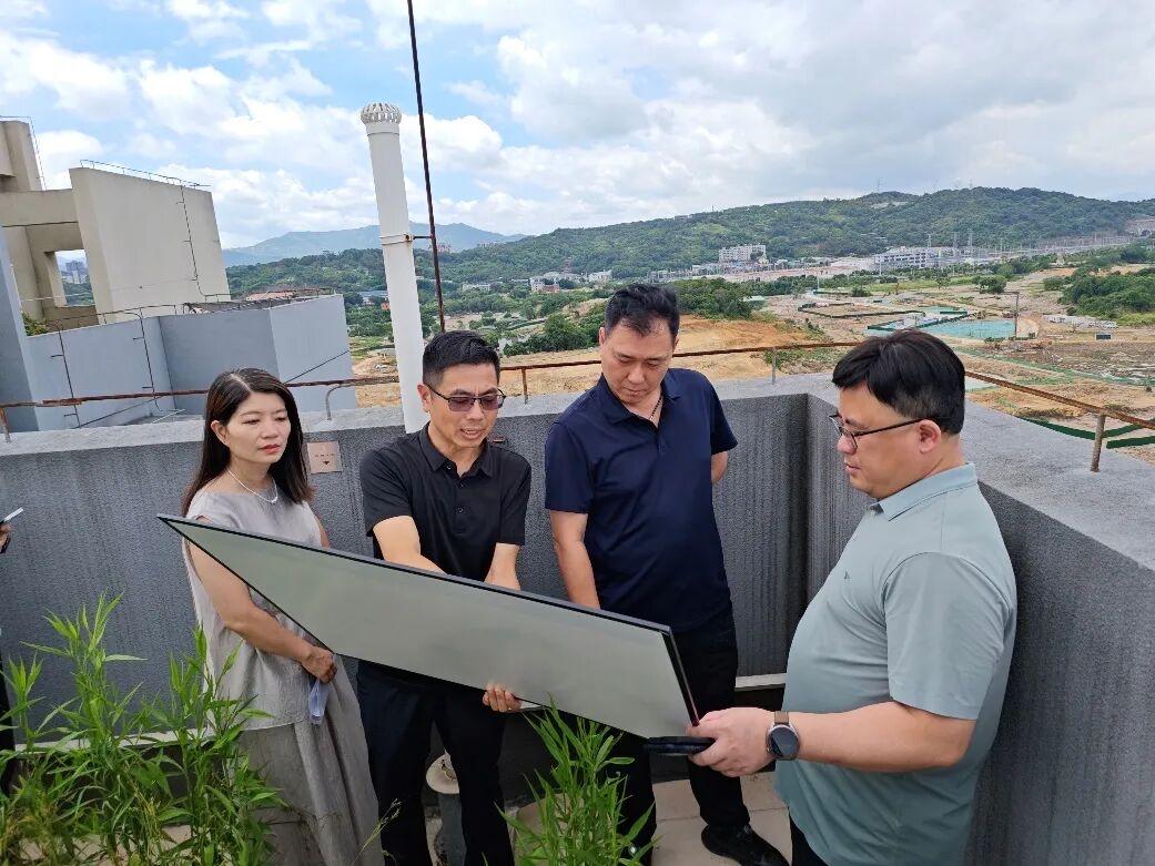 福州城乡建总集团党委副书记、总经理黄峥带队陪同华润地产相关团队赴南湖片区现场踏勘