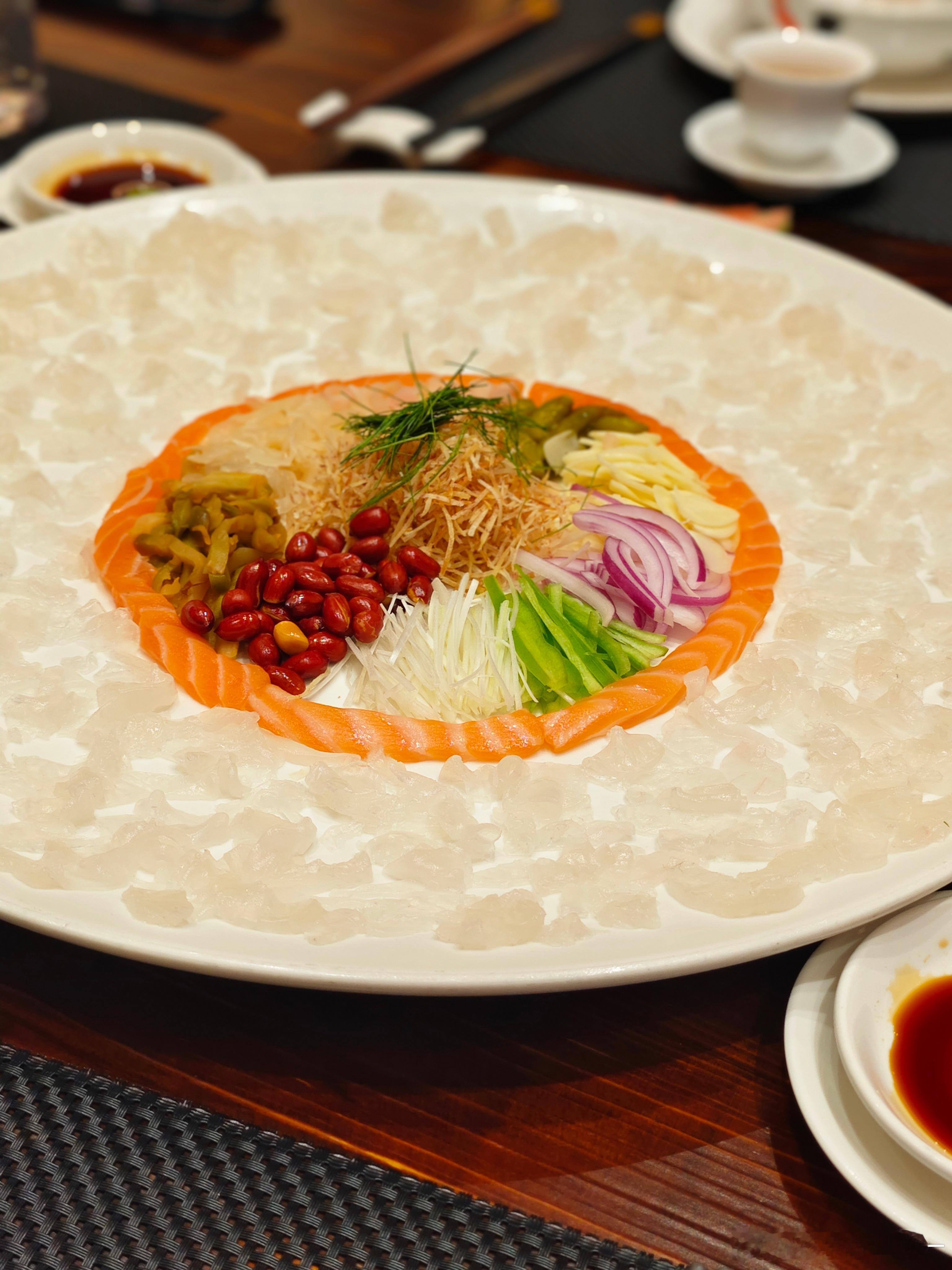 吃完猪肉婆赚钱一箩箩。 上海·猪肉婆·让世界了解顺德味(上海店)