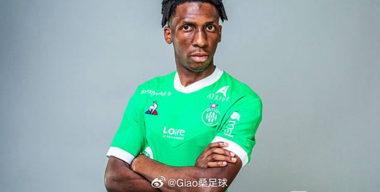 搬运足球情报，给足球爱好者们提供帮助阿赫杜德VS利雅得新月1阿科多冬窗期间多人加