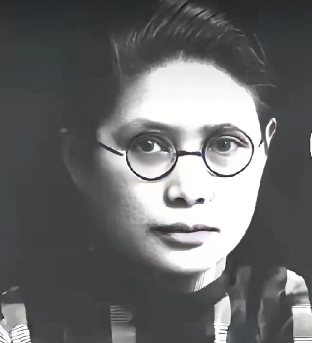 昨天，
台湾政坛发生了一件令人瞠目结舌的事件！
孙中山先生的曾外孙丁瑀突然闯入国