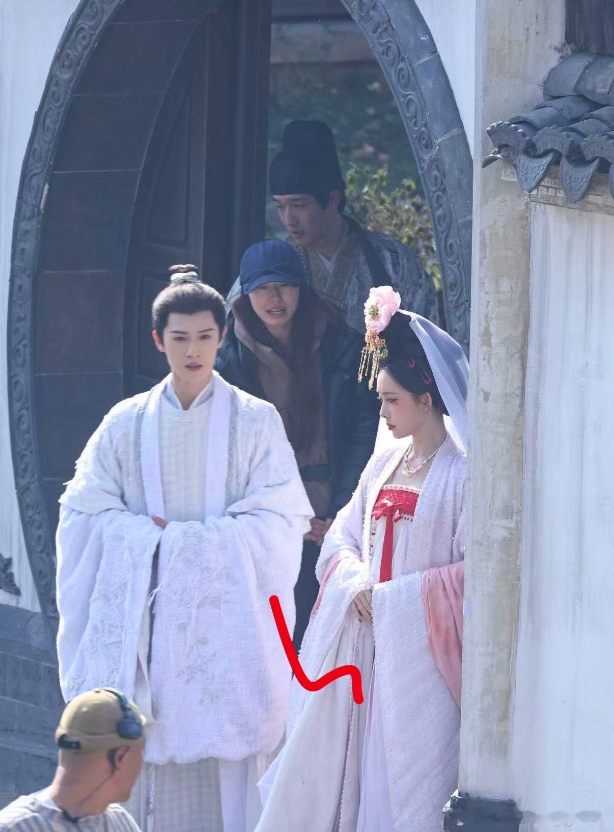 昀牵孟绕  尚公主 双人来咯 