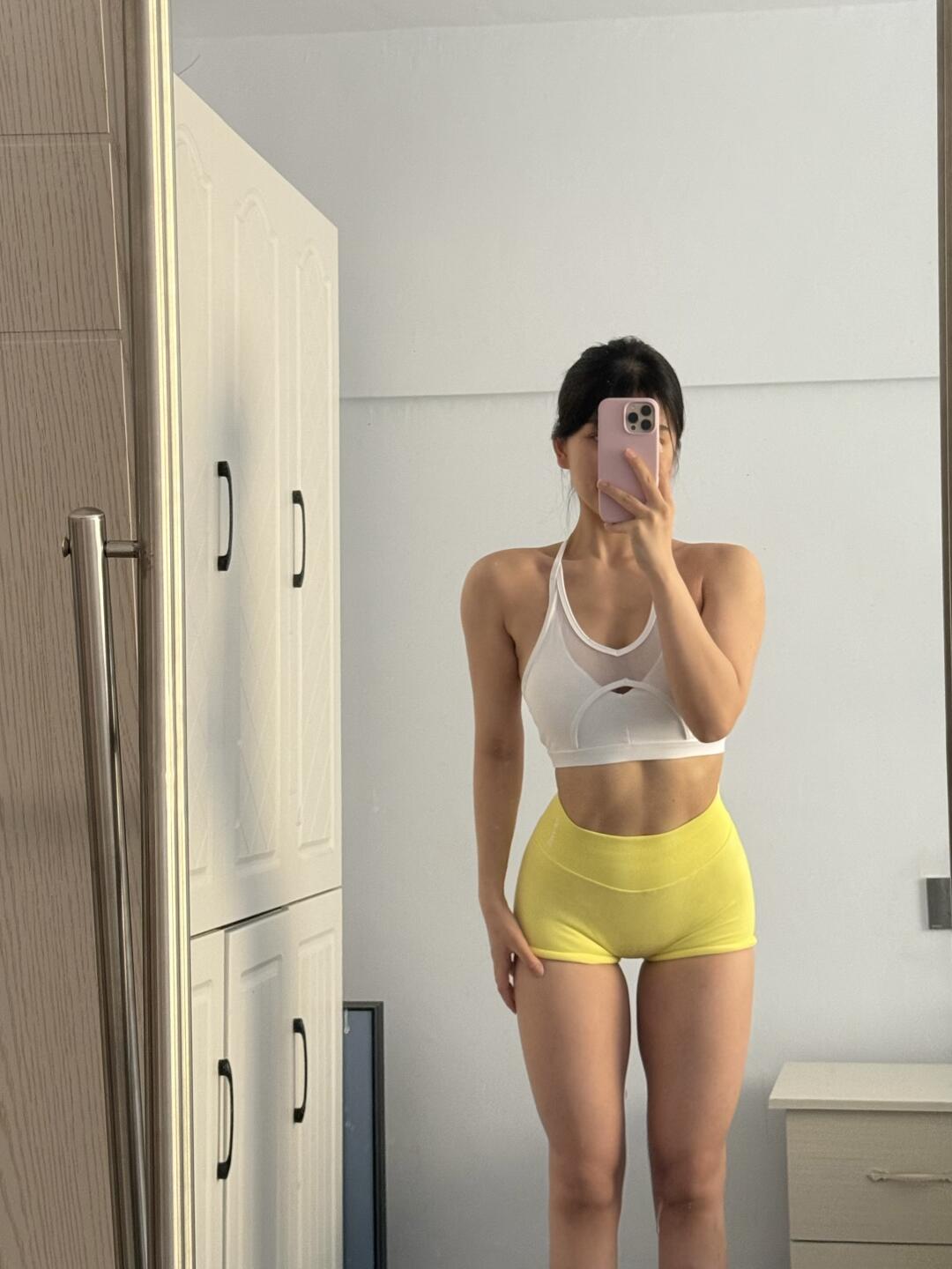168 | 60kg 今天是百香果配色💛🤍
