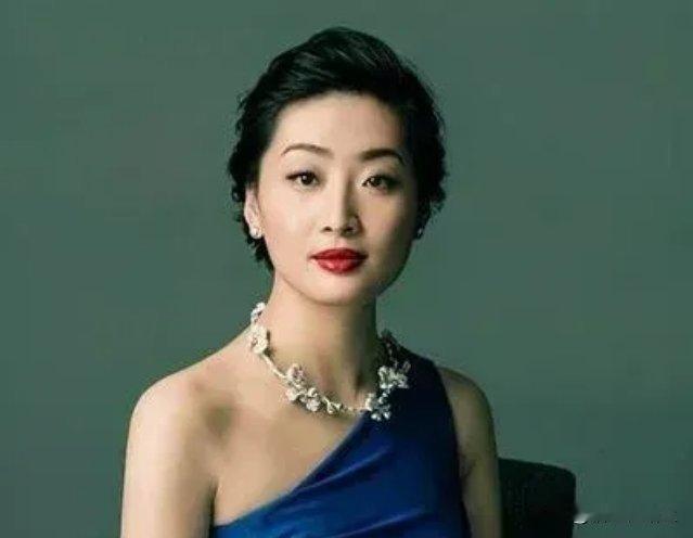 不得不说，宗馥莉的离职，这3方将是最大赢家。

第一，最大股东赢了，个个都将是亿
