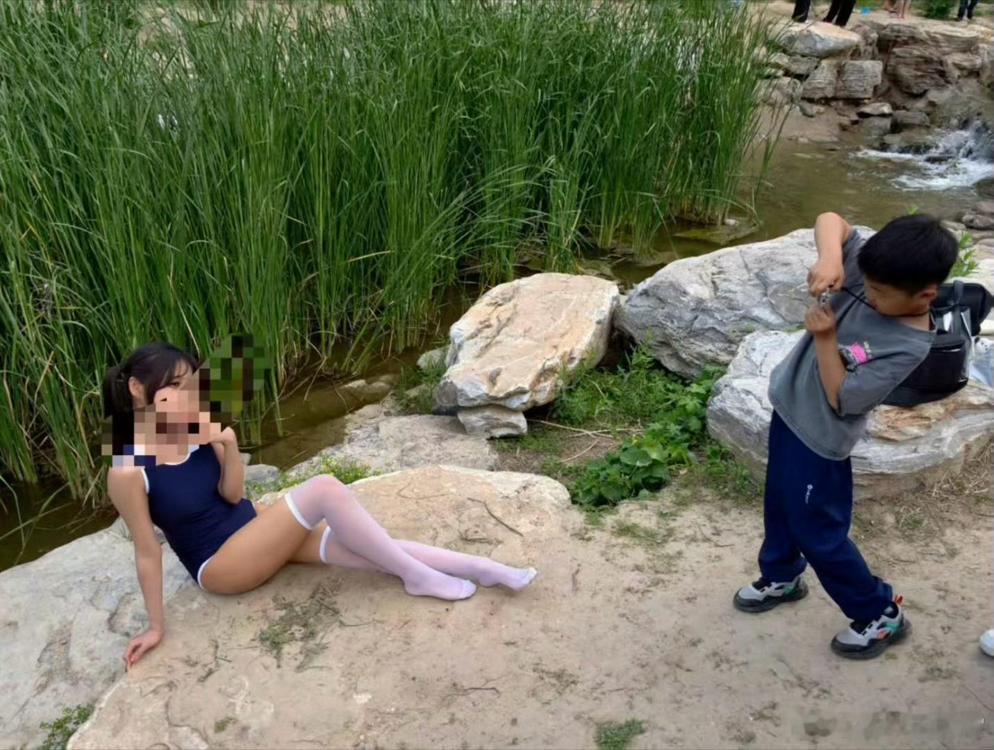 我直呼好家伙，第一次对小天才产生了强烈购买欲望，莫非真就是强者从不抱怨环境和器材