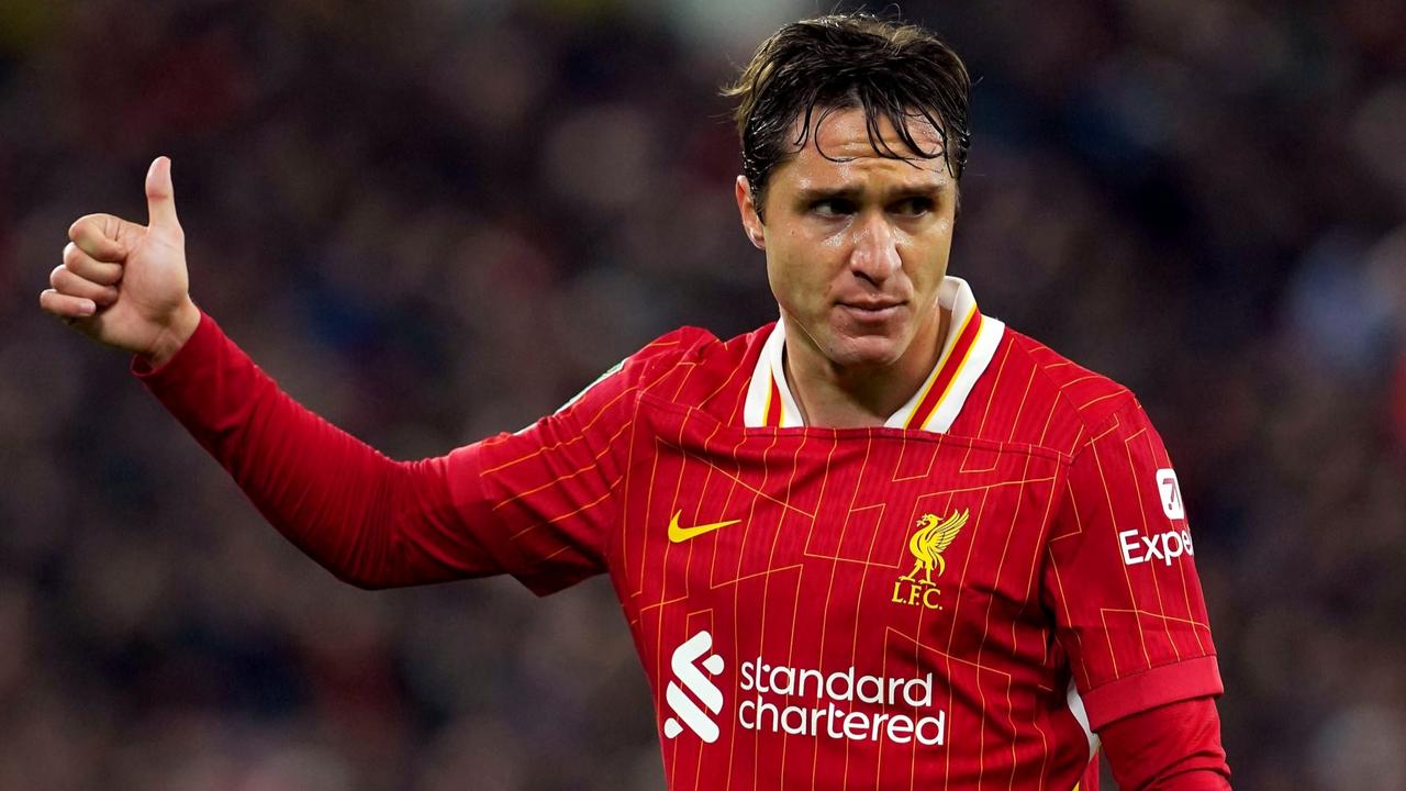 记者透露：国米已经表达了对小基耶萨的兴趣，冬季考虑租借并附带优先买断权。
这可能