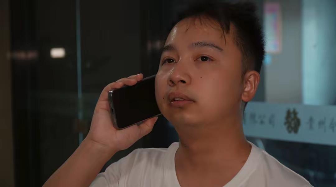 相亲认识1天就结婚，给媳妇花了30万，谁料婚后媳妇经常回老家，不到一年就喊离婚。