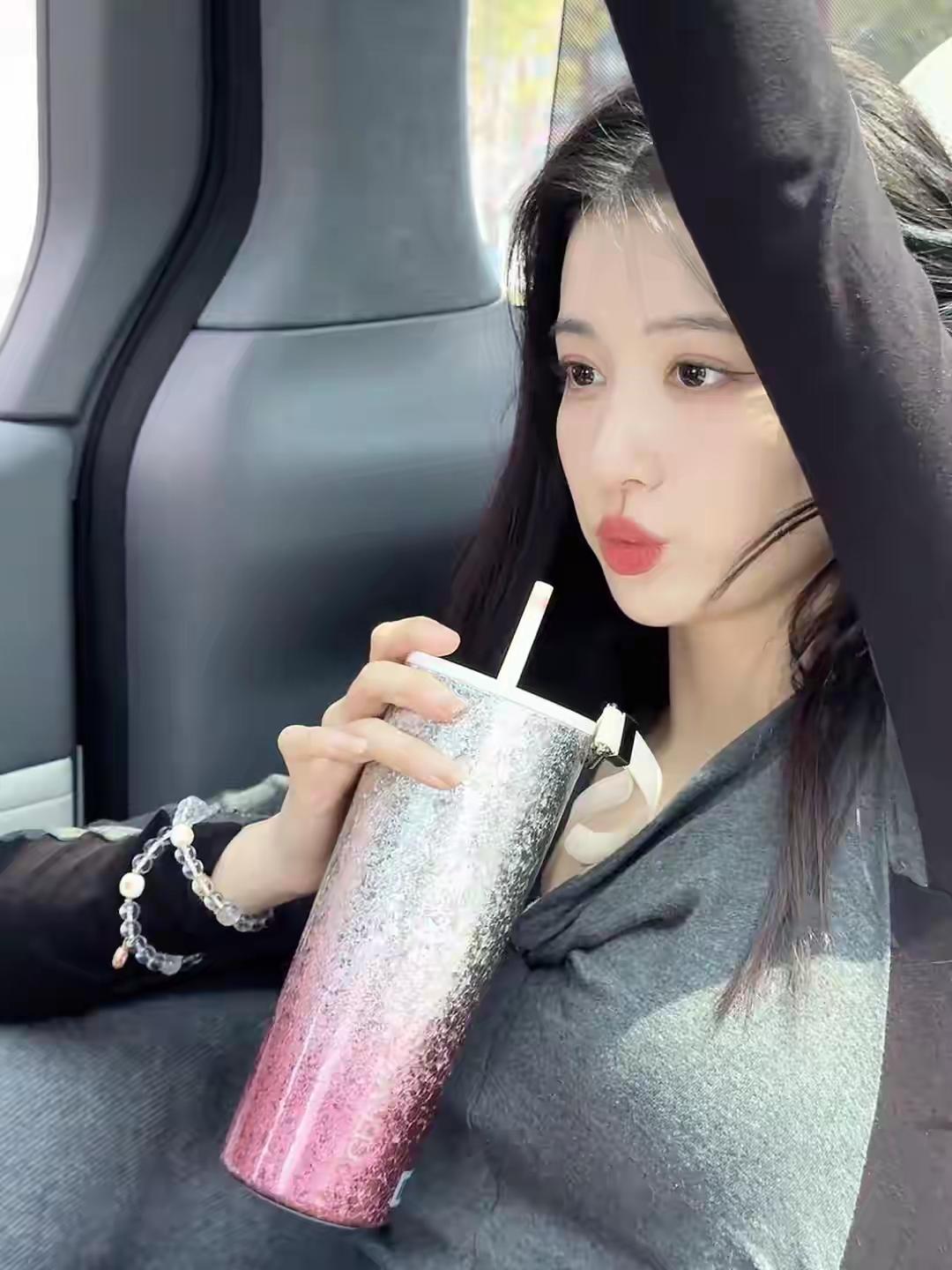 王楚然 这个身材才是成年女性该有的好身材！明艳又大气！